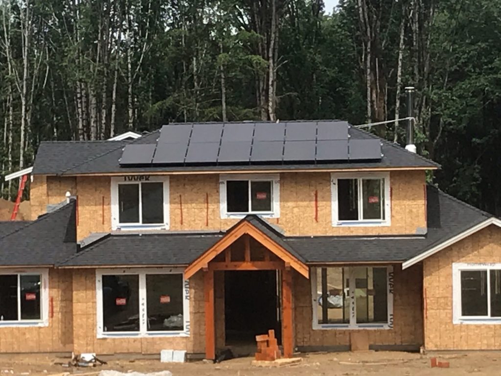 Rooftop solar panel installation on new construction in Nanaimo BC